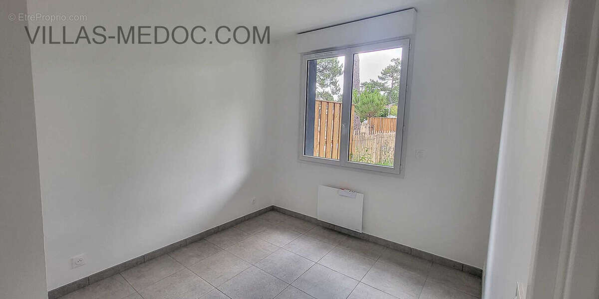 Appartement à VENDAYS-MONTALIVET