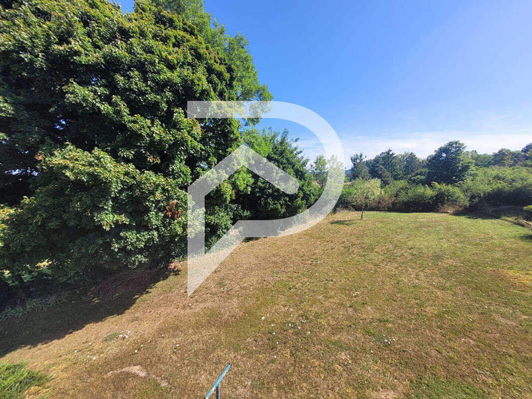 Maison à VEUXHAULLES-SUR-AUBE