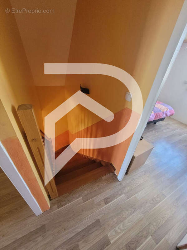 Maison à VEUXHAULLES-SUR-AUBE