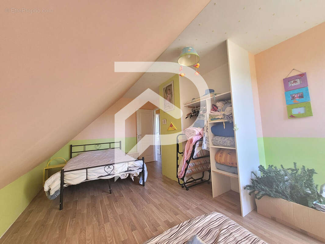 Maison à VEUXHAULLES-SUR-AUBE