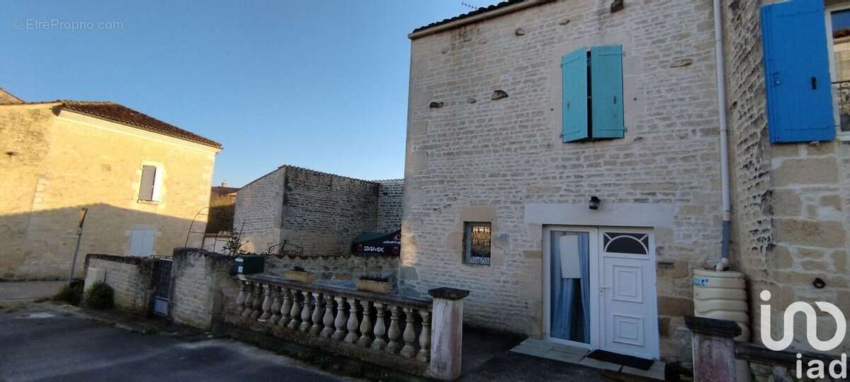 Photo 8 - Appartement à SAINT-MANDE-SUR-BREDOIRE