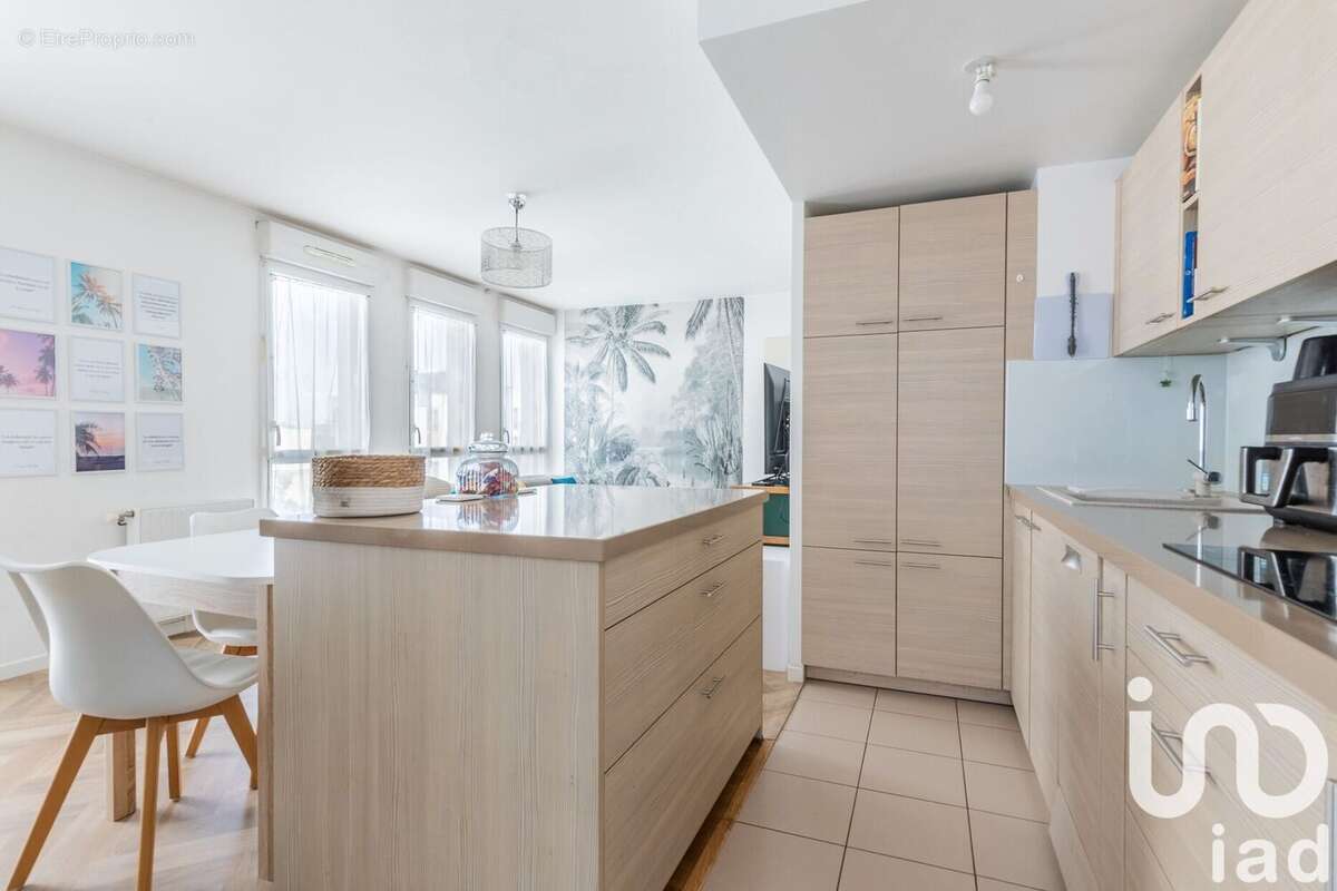 Photo 2 - Appartement à LES ULIS