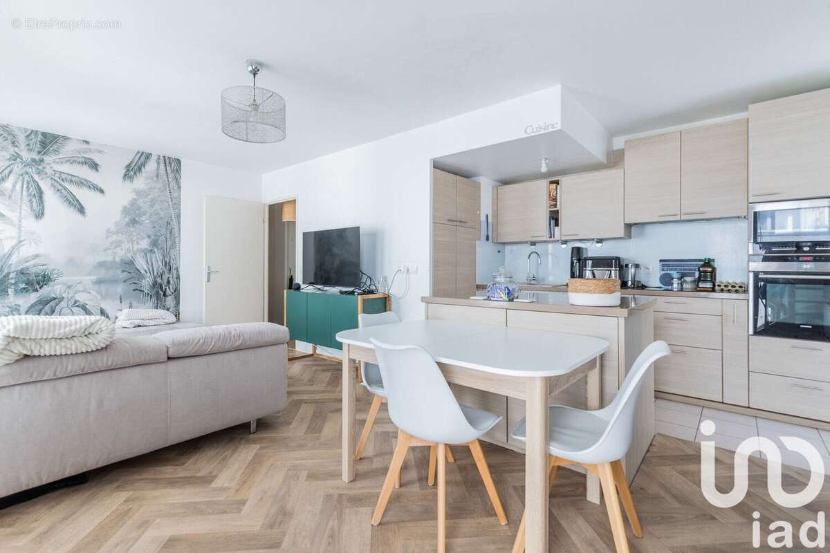 Photo 3 - Appartement à LES ULIS