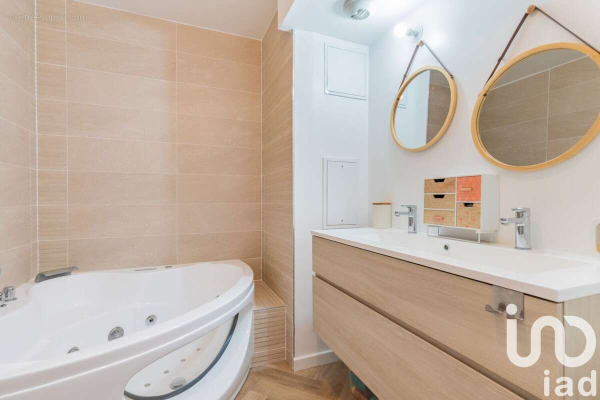 Photo 9 - Appartement à LES ULIS