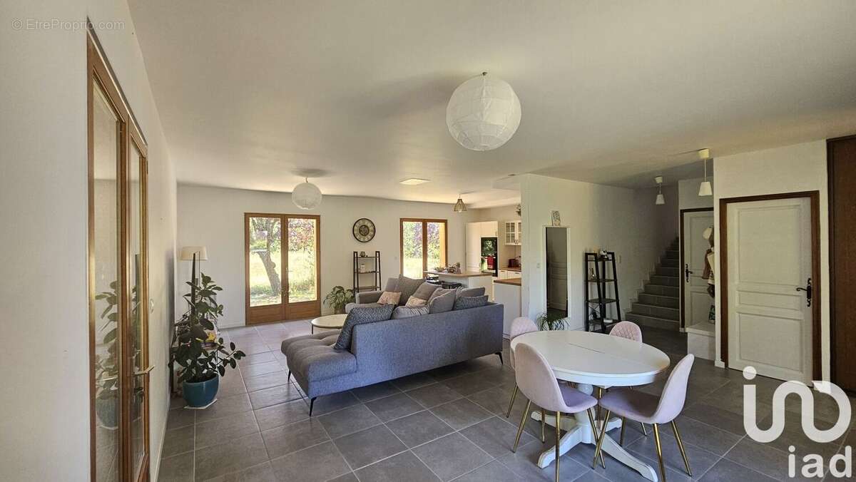 Photo 3 - Maison à MIREMONT