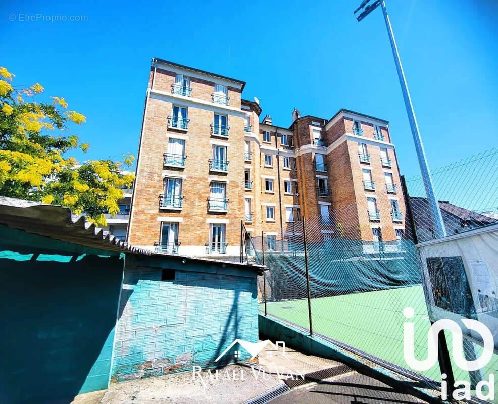 Photo 9 - Appartement à VILLEMOMBLE