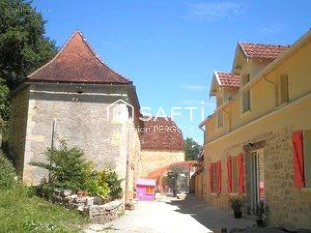 Photo 2 - Maison à SAINT-RABIER