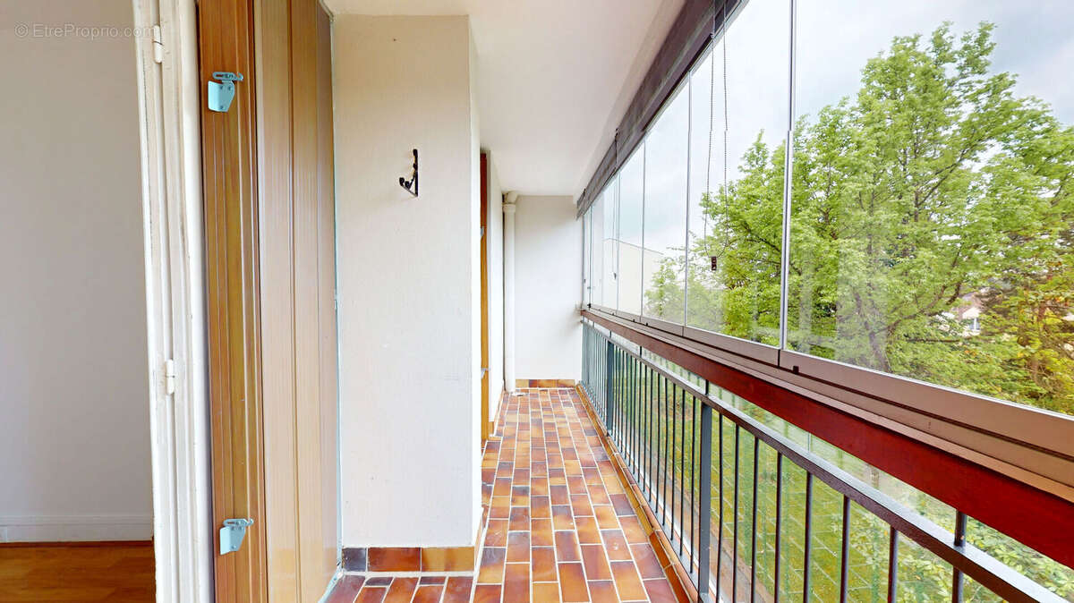 Appartement à BOIS-D'ARCY