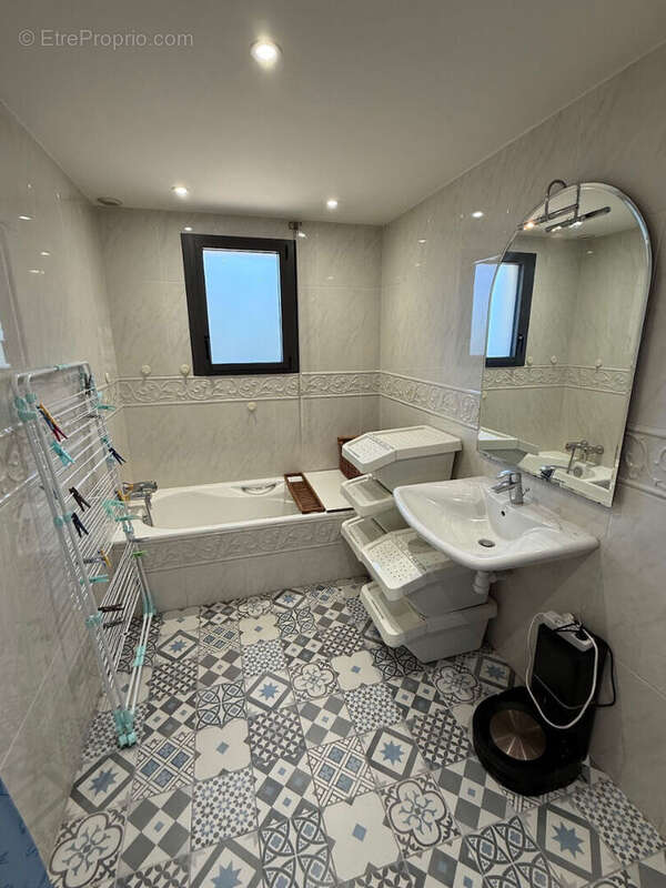 Maison à LE POULIGUEN