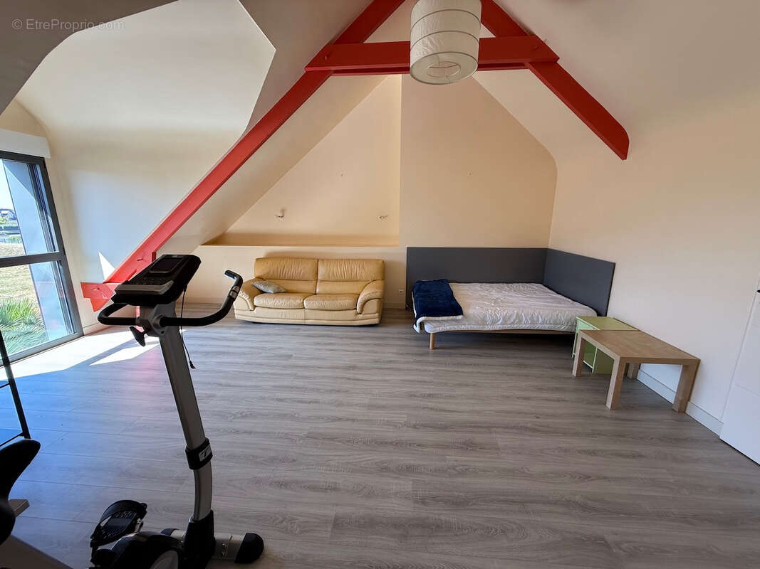 Maison à LE POULIGUEN