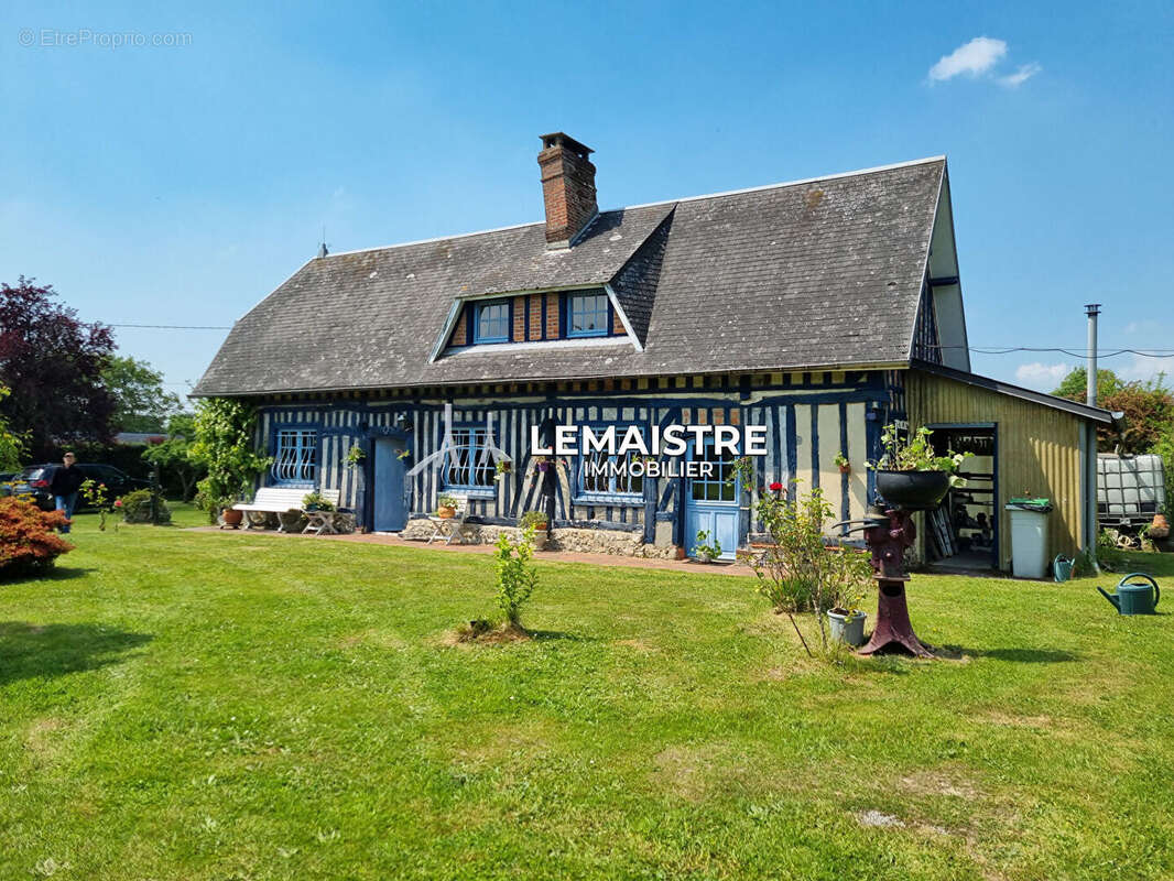 Maison à SAINT-PIERRE-DU-VAL