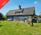 Maison à SAINT-PIERRE-DU-VAL