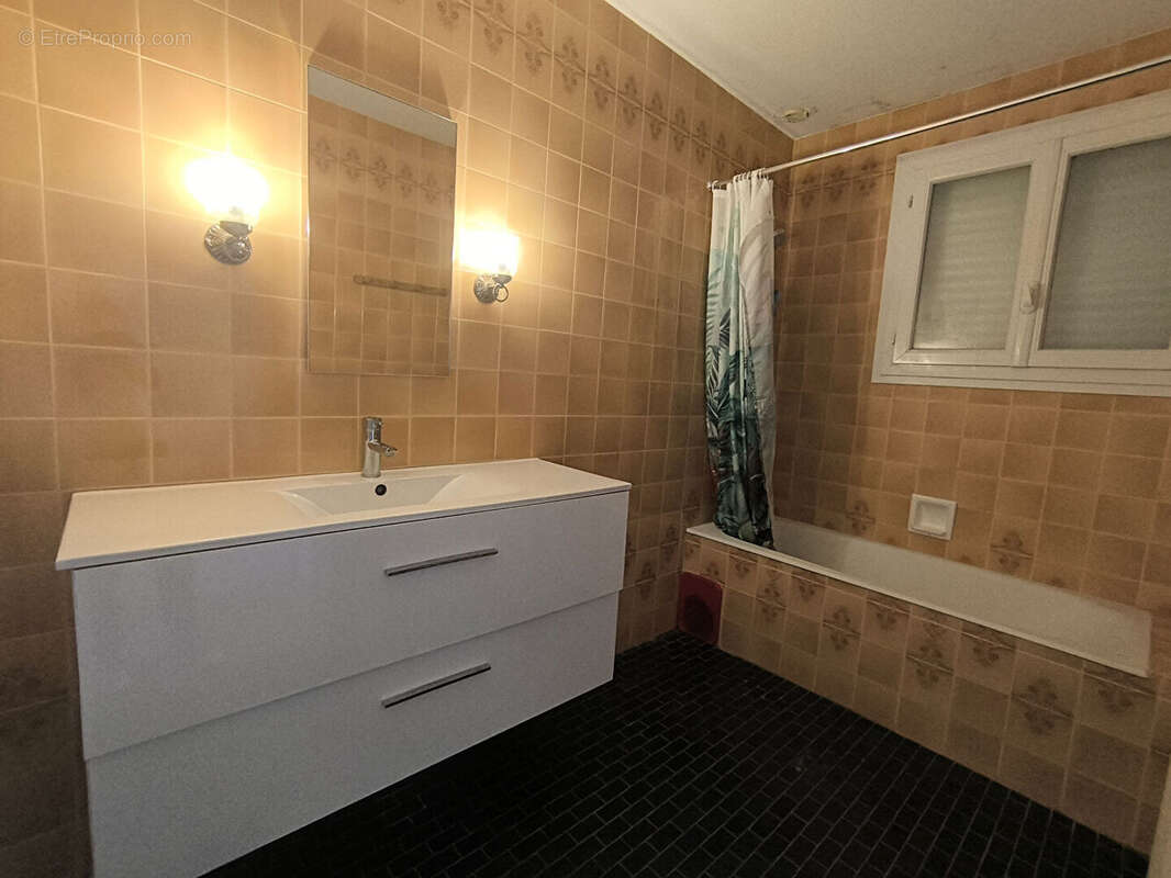 Maison à SAINT-HILAIRE-DE-RIEZ