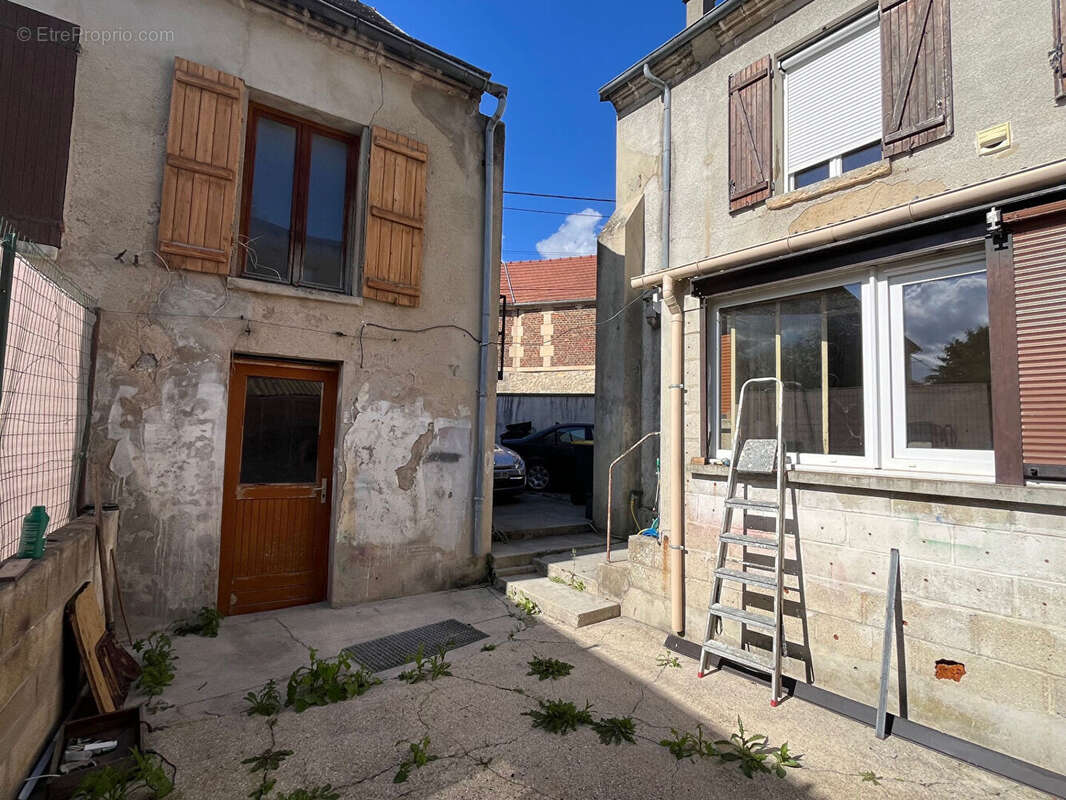 Maison à BETHISY-SAINT-PIERRE