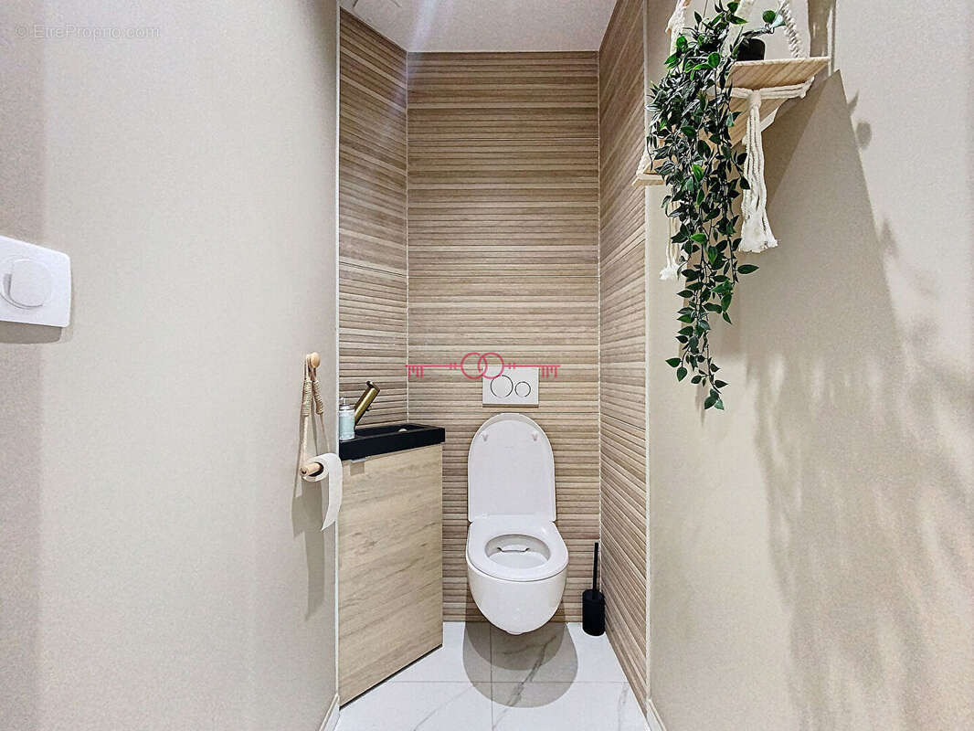 Maison à SAINTE-MENEHOULD