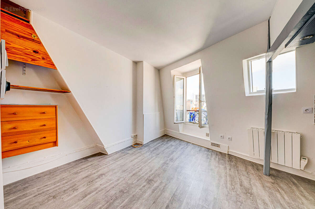 Appartement à PARIS-19E