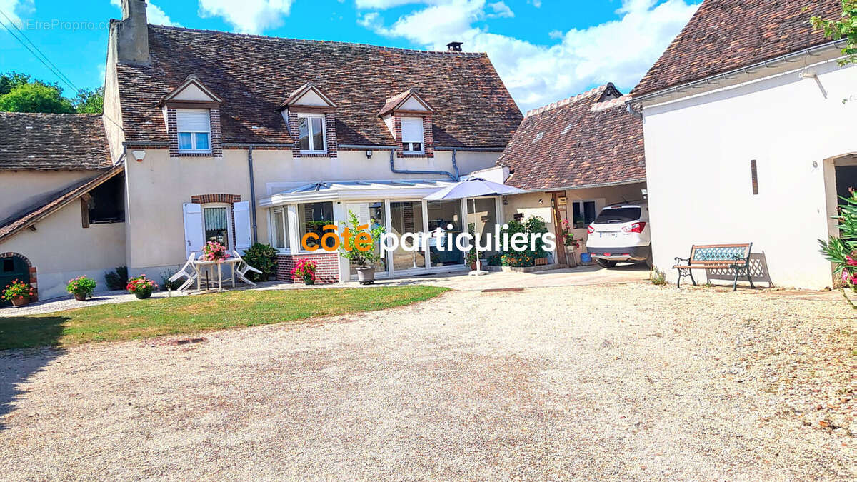 Maison à SAINT-GERMAIN-DES-PRES