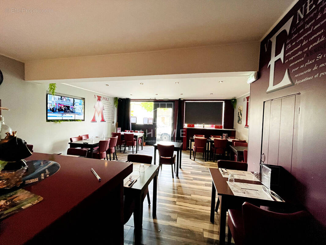 Appartement à YVRE-L&#039;EVEQUE