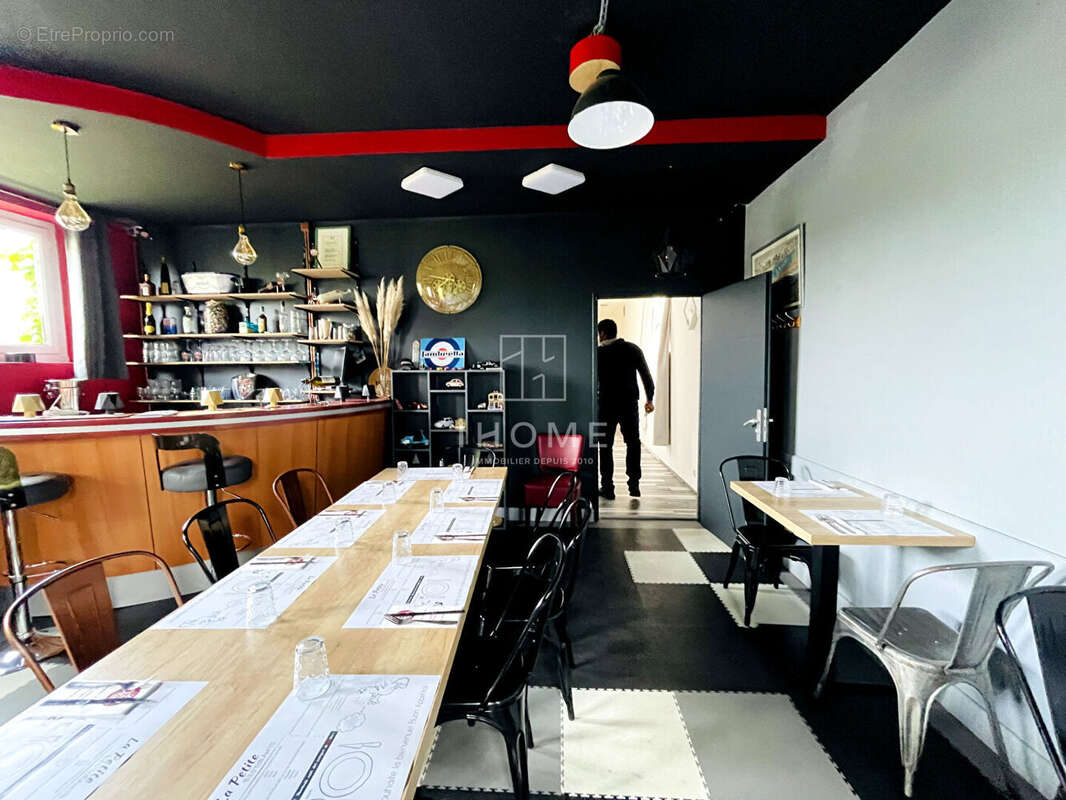 Appartement à YVRE-L&#039;EVEQUE