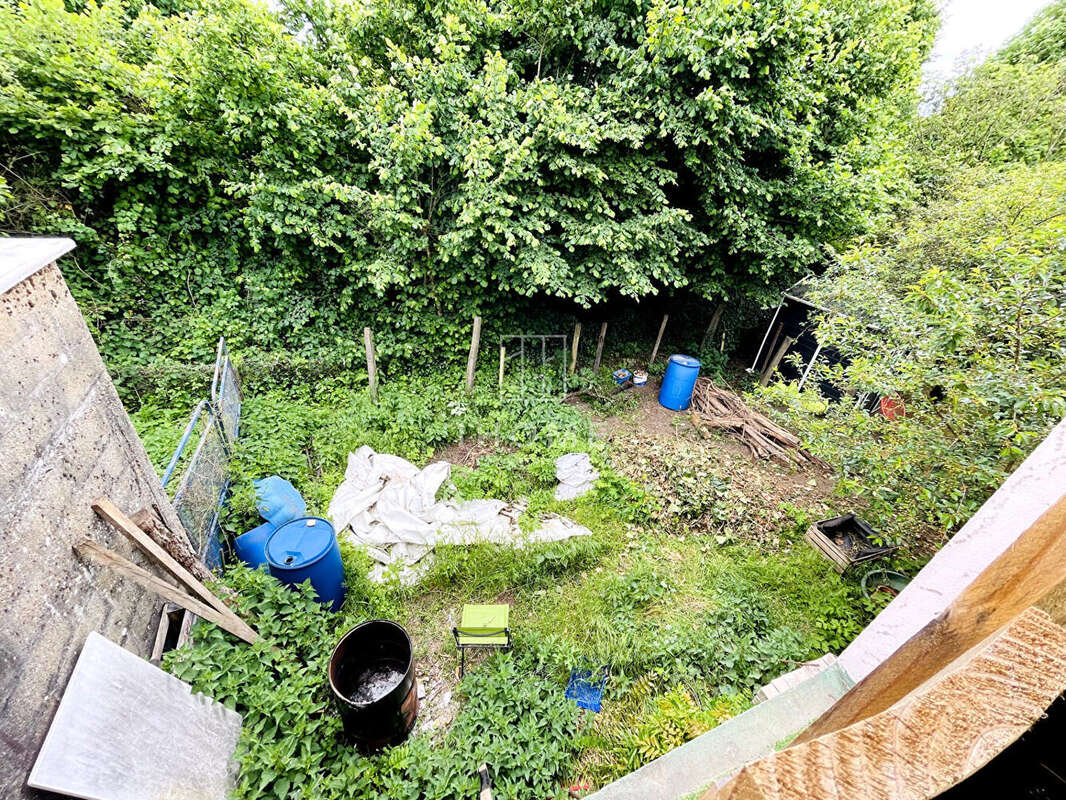 Appartement à YVRE-L&#039;EVEQUE