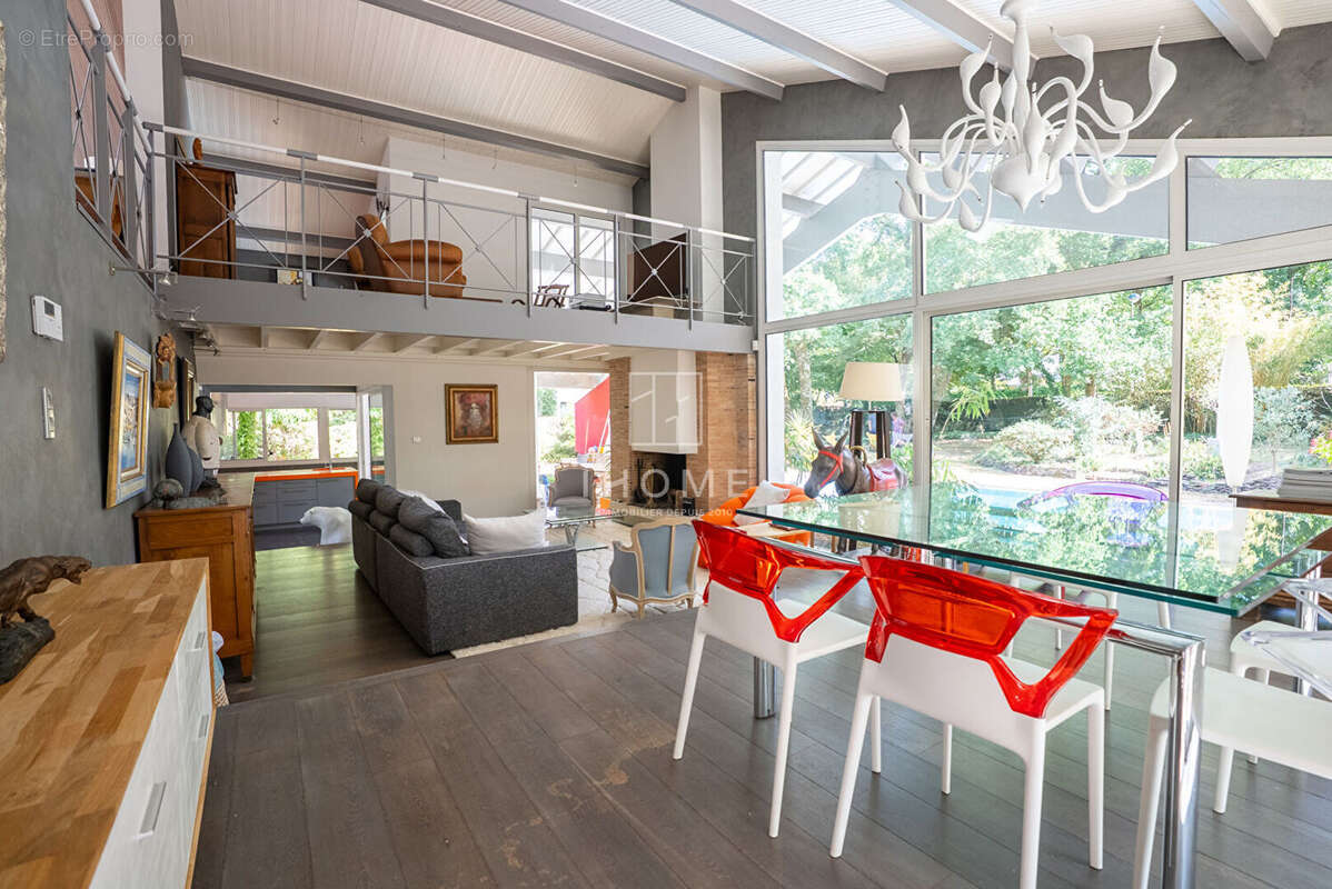 Maison à JUIGNE-SUR-LOIRE