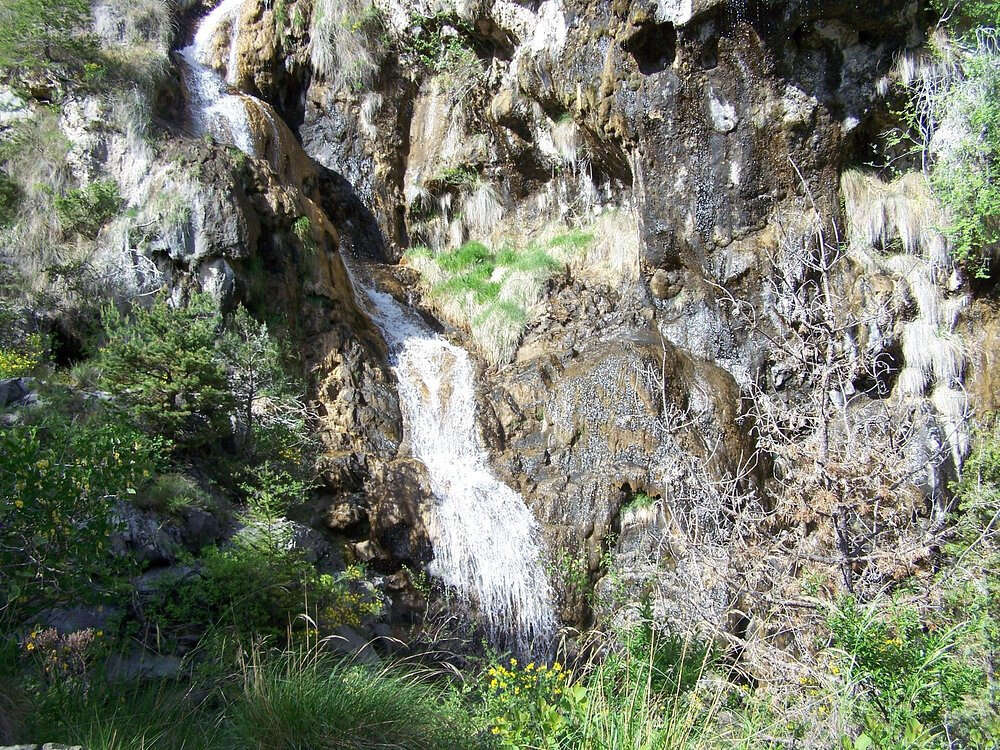 Commerce à LE LAUZET-UBAYE