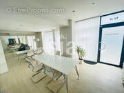 Commerce à NEUILLY-PLAISANCE