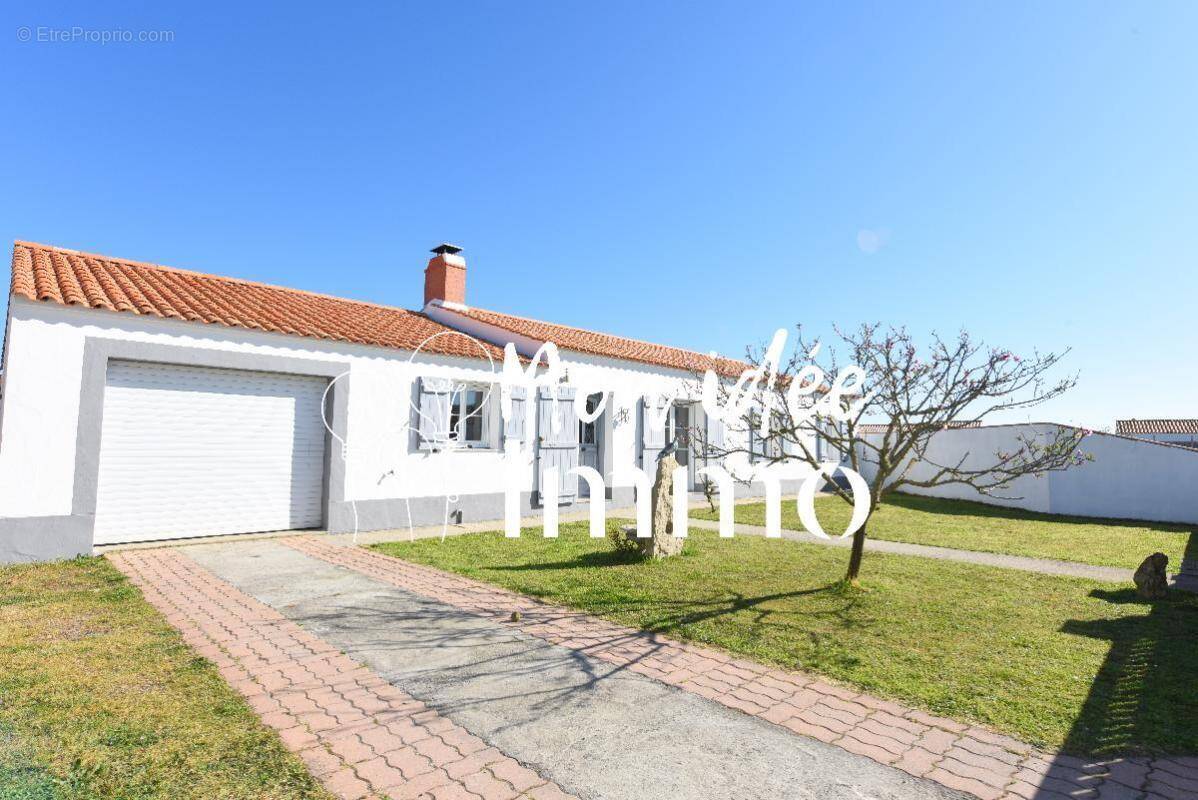 Maison à L&#039;EPINE