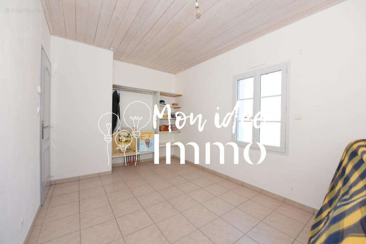 Maison à L&#039;EPINE