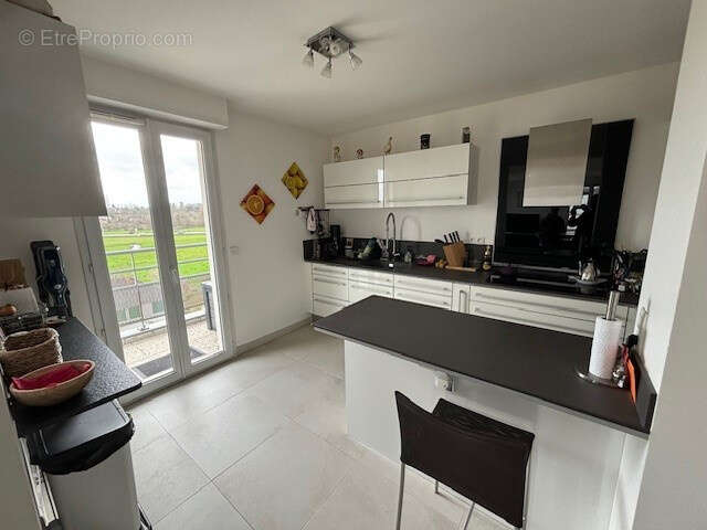 Appartement à EPERNON