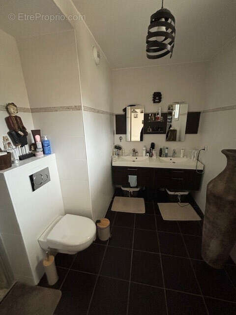 Appartement à EPERNON