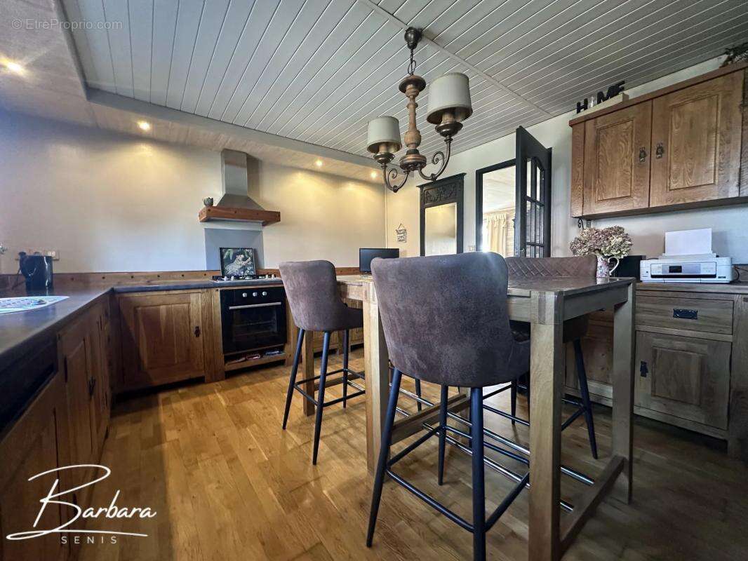 Maison à MONTIGNY-EN-OSTREVENT