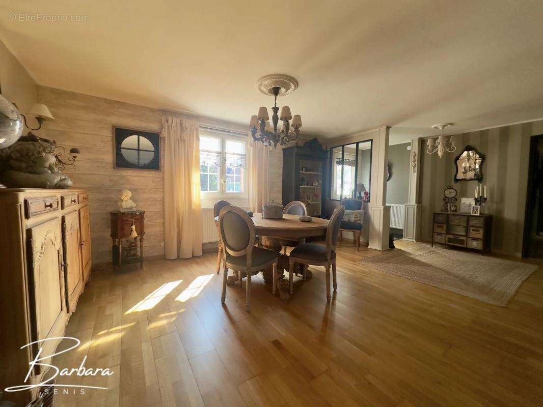 Maison à MONTIGNY-EN-OSTREVENT