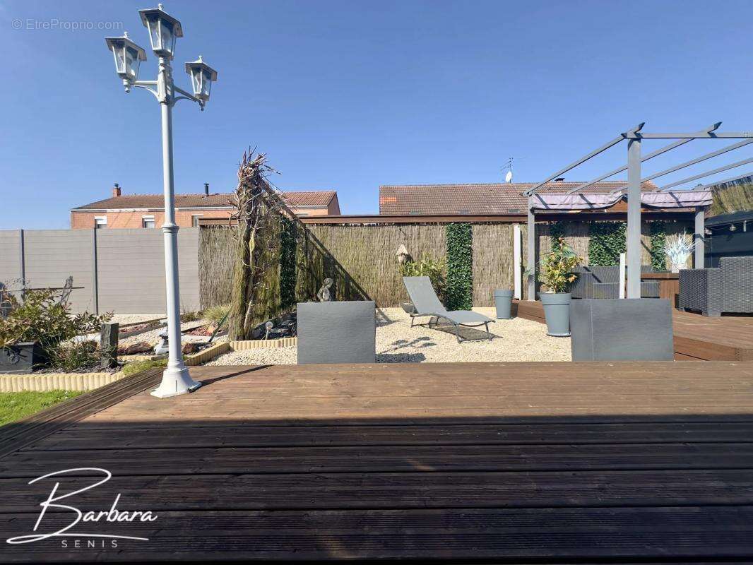 Maison à MONTIGNY-EN-OSTREVENT