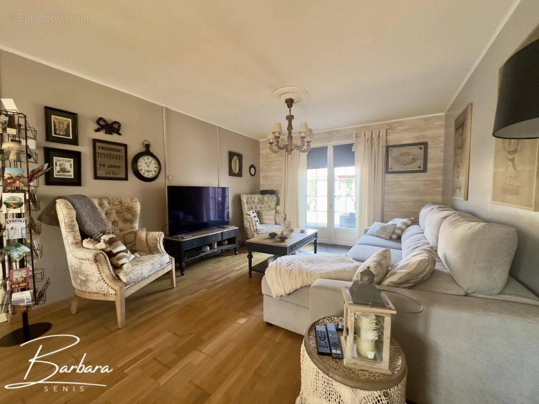 Maison à MONTIGNY-EN-OSTREVENT