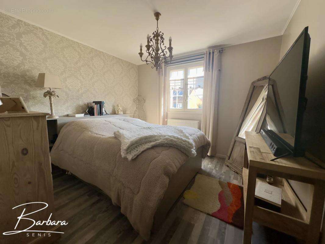 Maison à MONTIGNY-EN-OSTREVENT