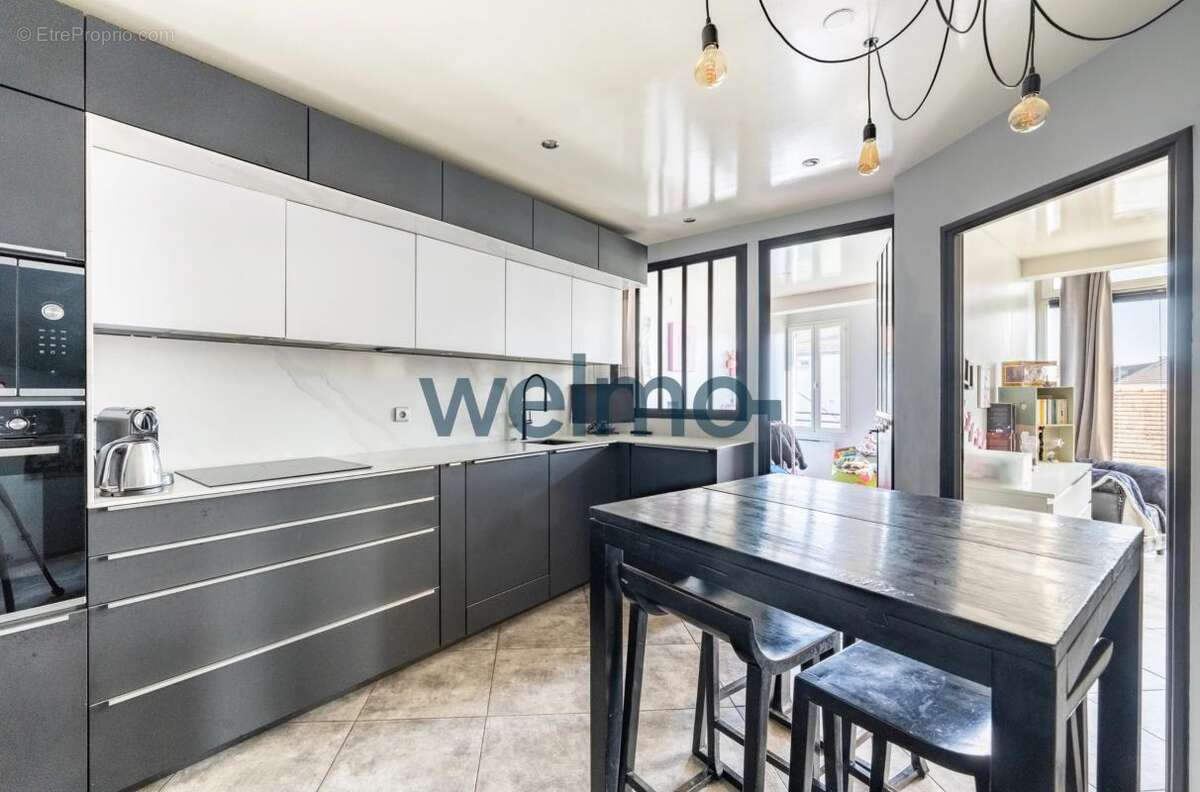 Appartement à CHILLY-MAZARIN