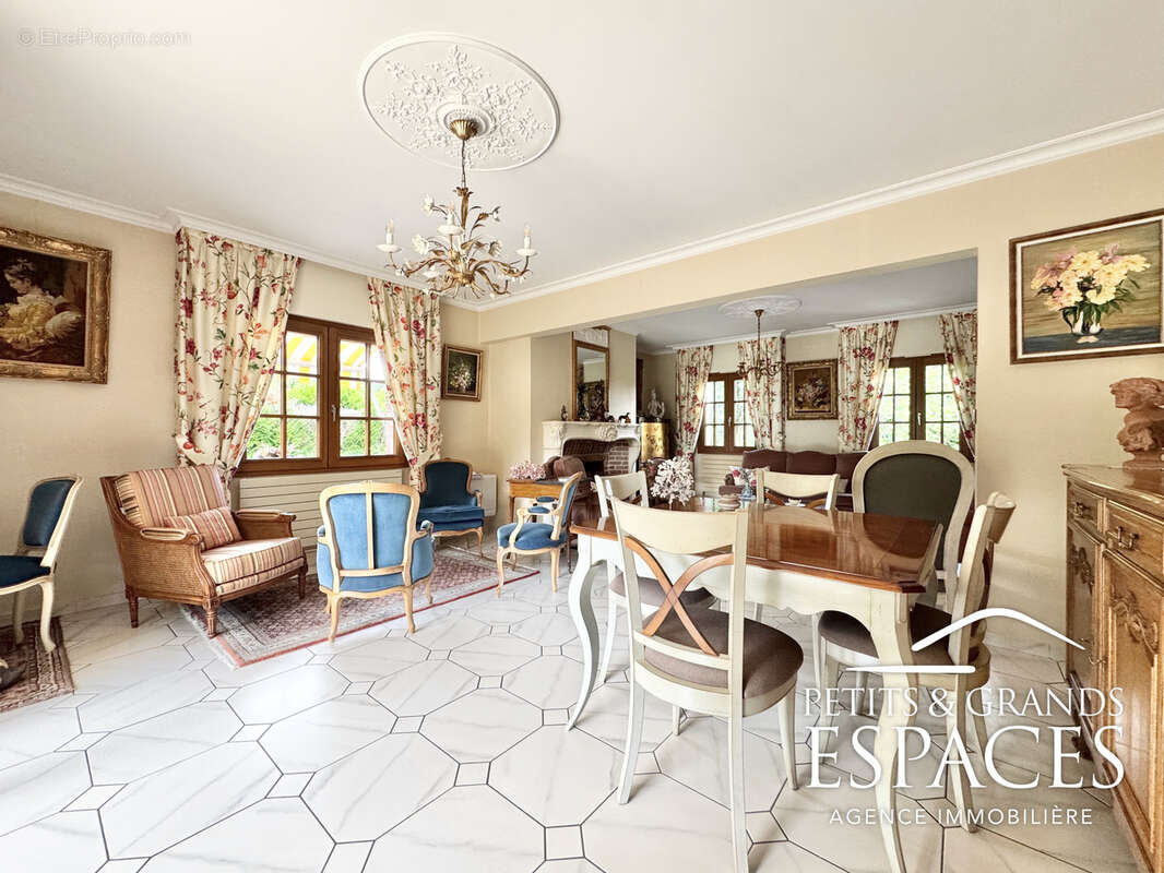 Maison à SAINT-SAULVE