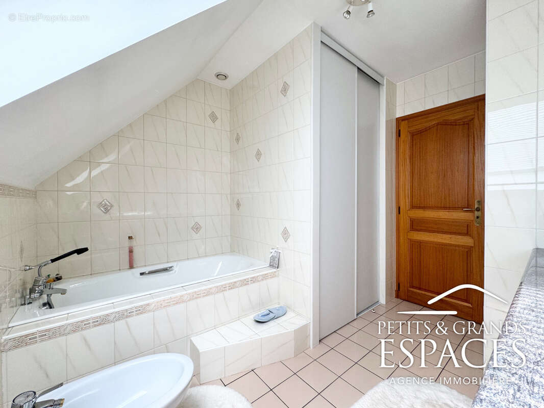 Maison à SAINT-SAULVE