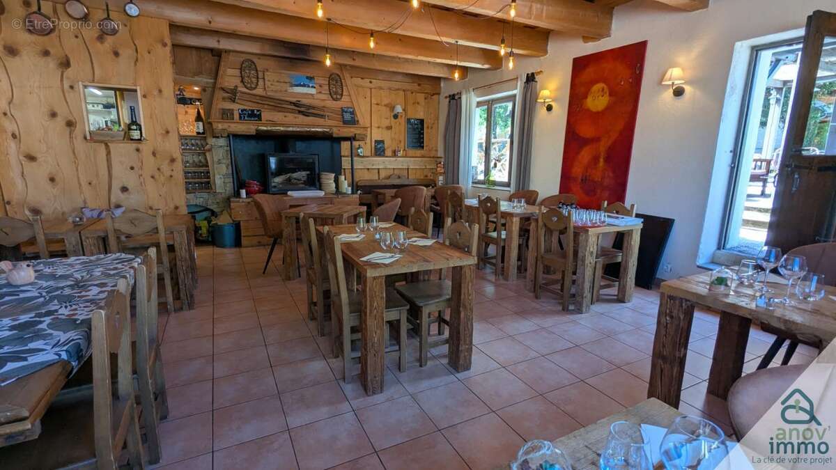 Commerce à CORRENCON-EN-VERCORS