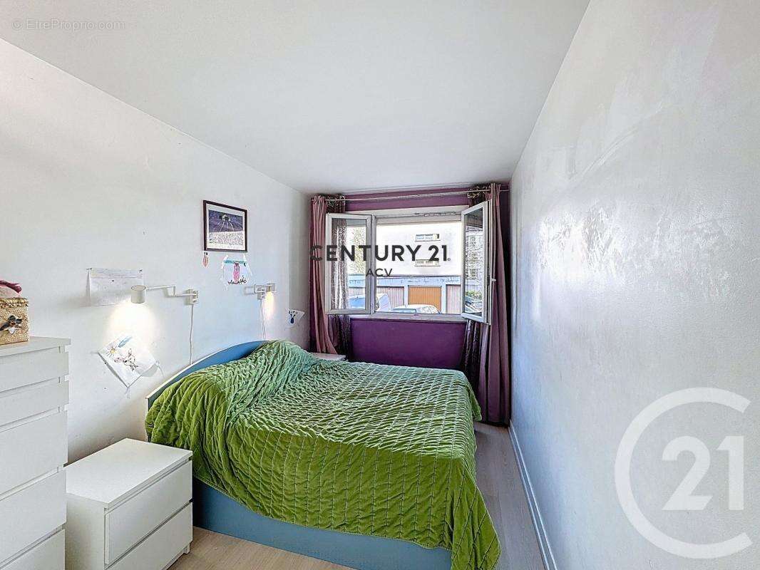 Appartement à MAISONS-ALFORT