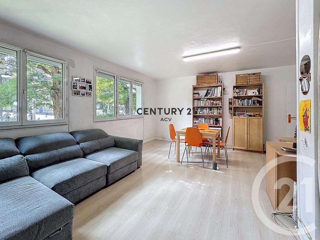 Appartement à MAISONS-ALFORT