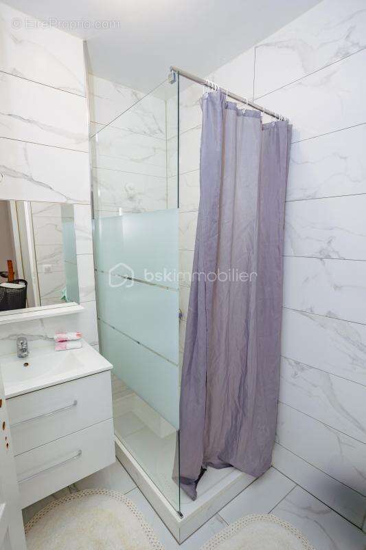 Maison à SAINTRY-SUR-SEINE