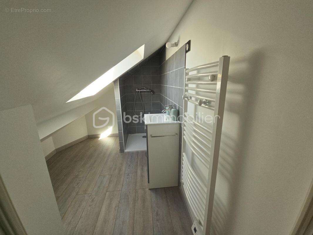 Maison à COURLON-SUR-YONNE