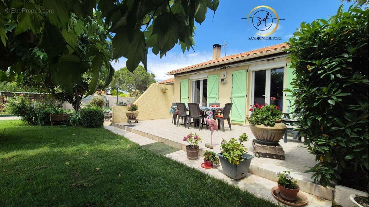 Maison à CUXAC-D&#039;AUDE