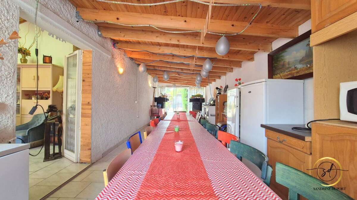 Maison à CUXAC-D&#039;AUDE