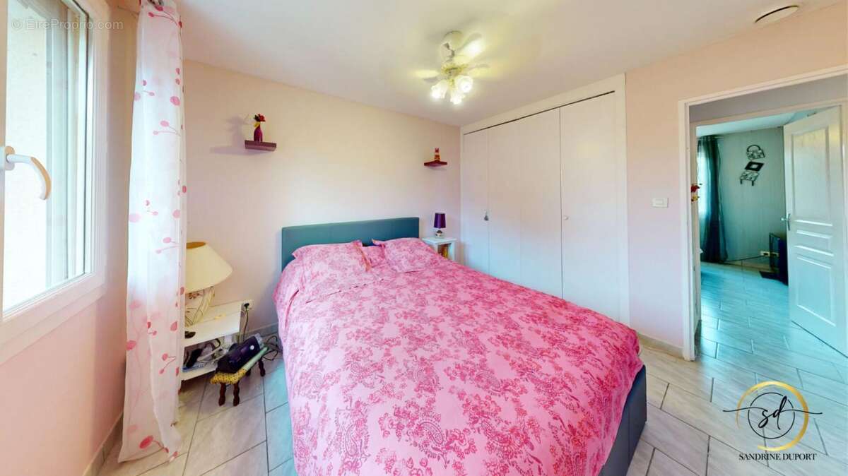 Maison à CUXAC-D&#039;AUDE