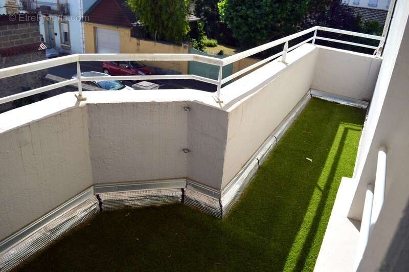 Appartement à MONTCEAU-LES-MINES