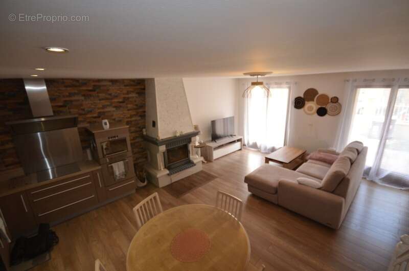 Maison à VIELS-MAISONS