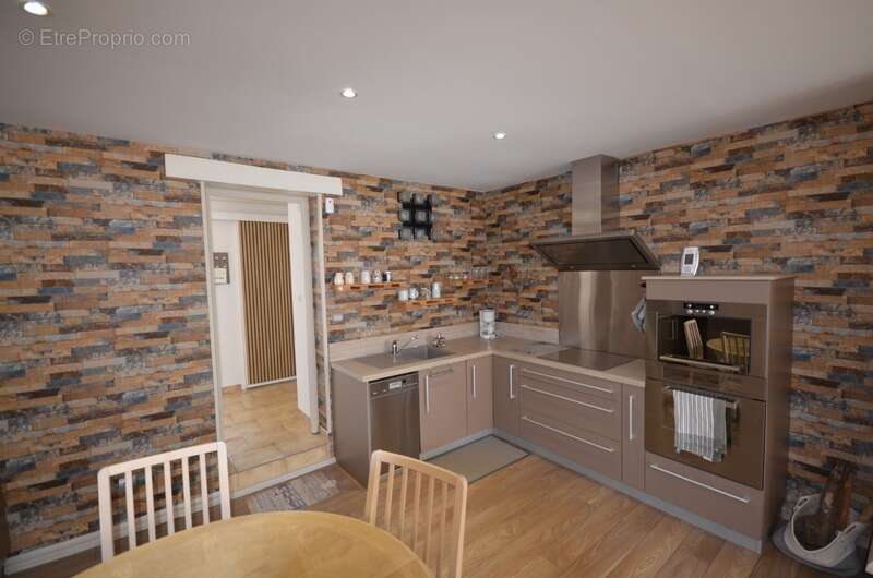 Maison à VIELS-MAISONS